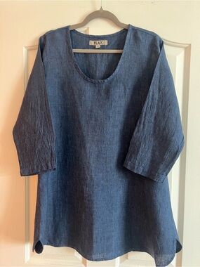 Flax Linen Scoop-Neck Tunic in Indigo Blue